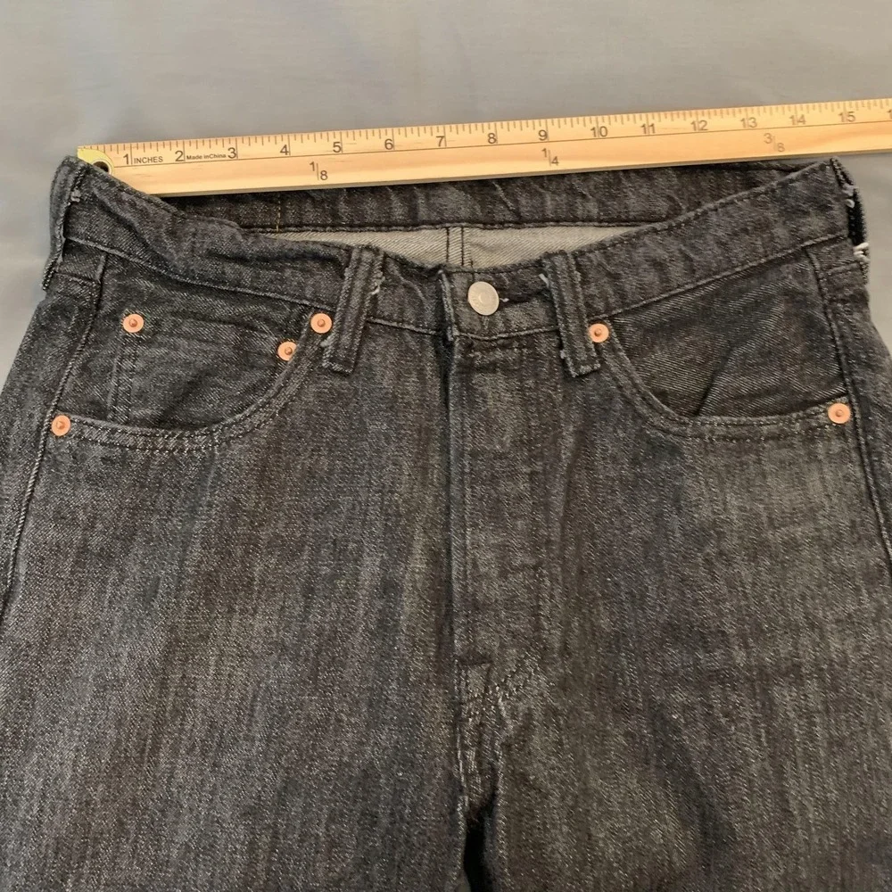 Levis 501 Jeans Mens 30x32 Gray Charcoal Wash Regular Straight Denim Pants